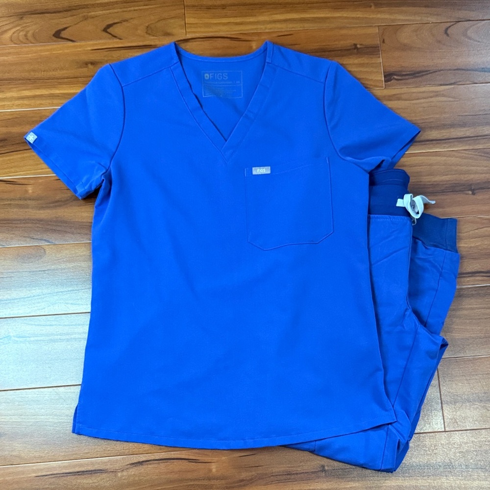 Figs Pacific Blue Scrub Set